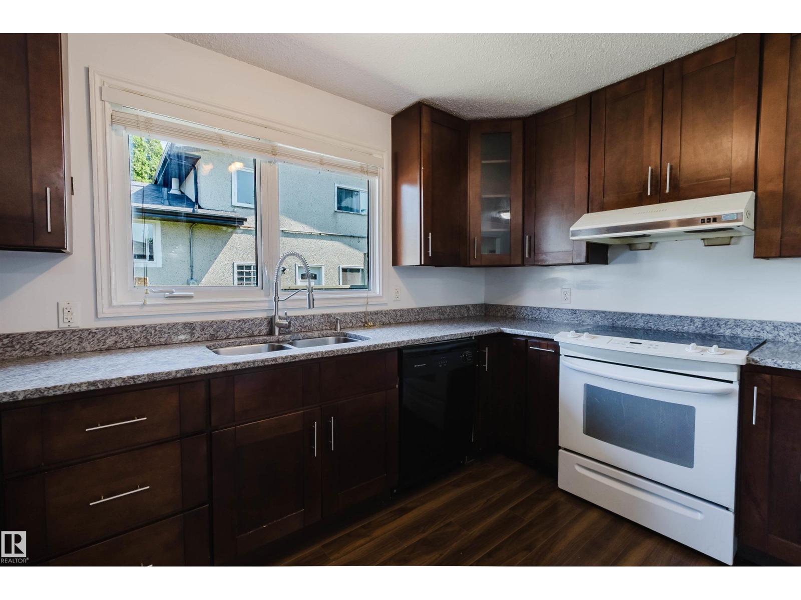 11115 39A AV NW - 12
