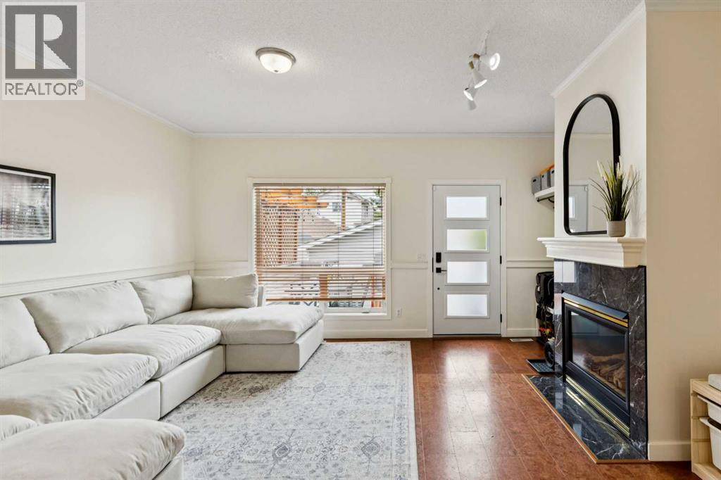 718 53 Avenue SW - 14