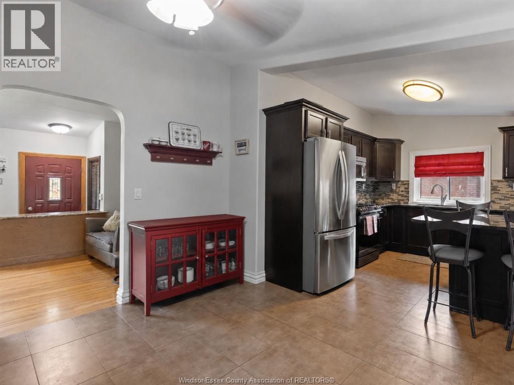 2763 EVERTS AVENUE - 5