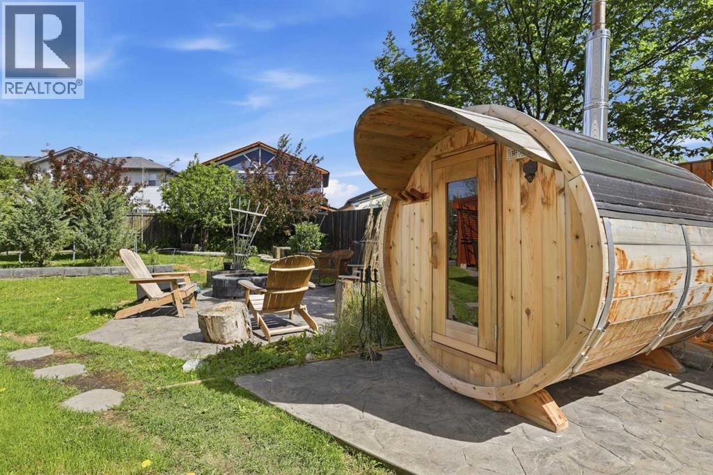 121 Canoe Square SW - 45