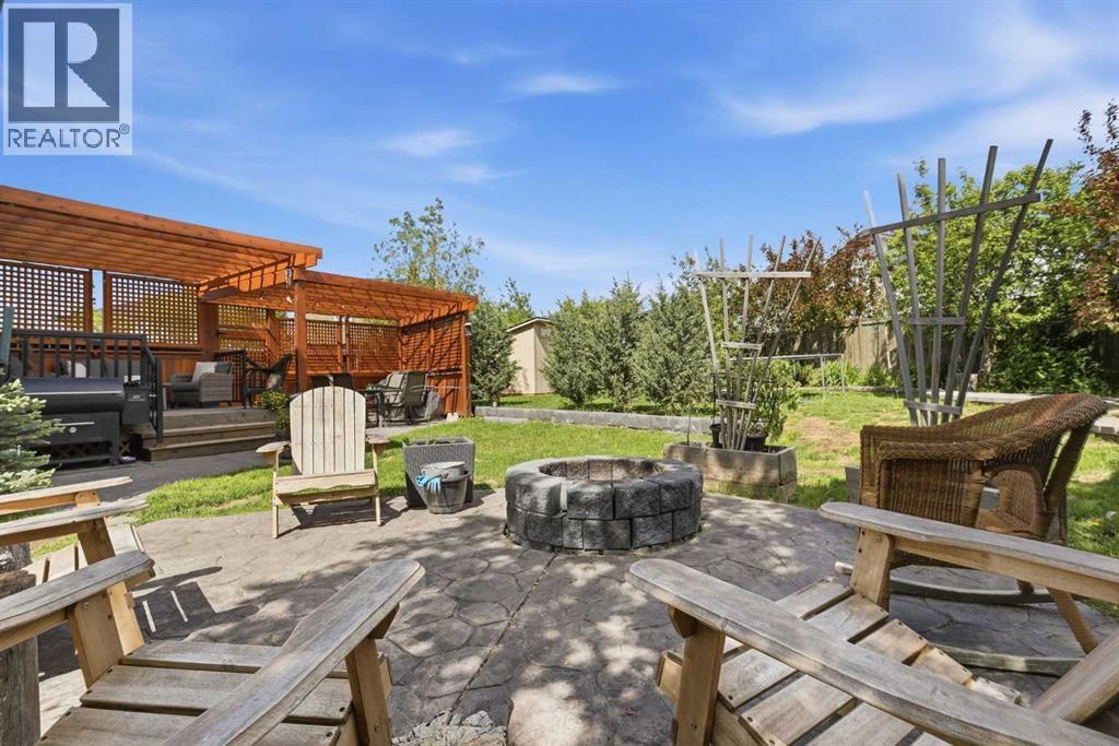 121 Canoe Square SW - 41