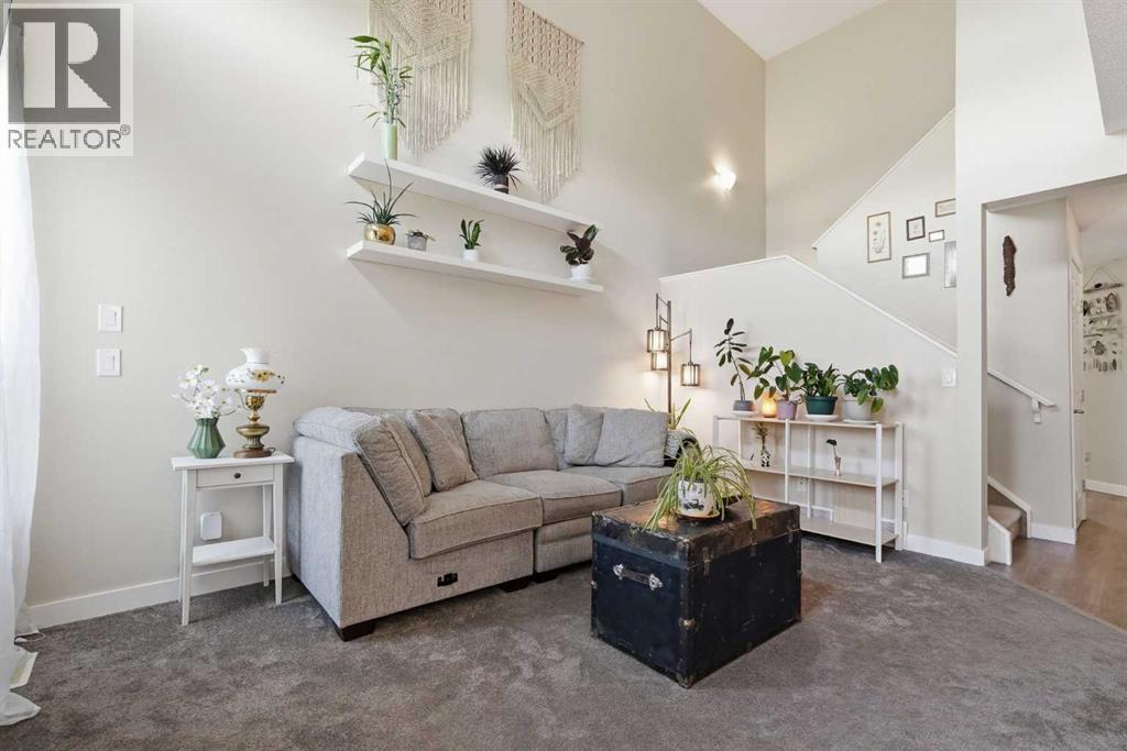 121 Canoe Square SW - 8