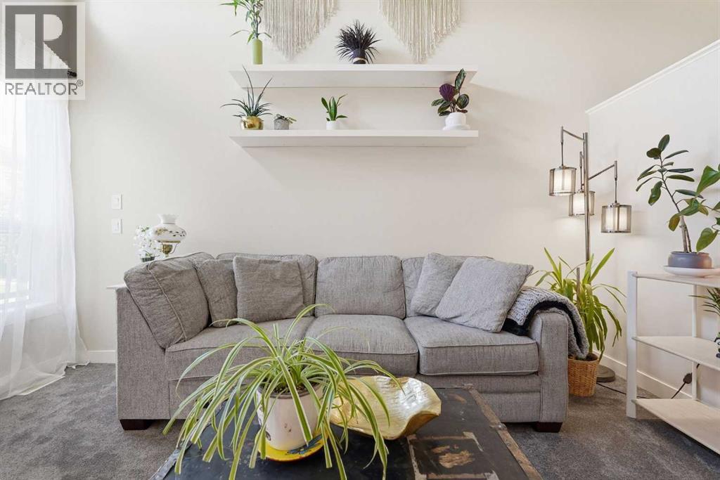 121 Canoe Square SW - 7
