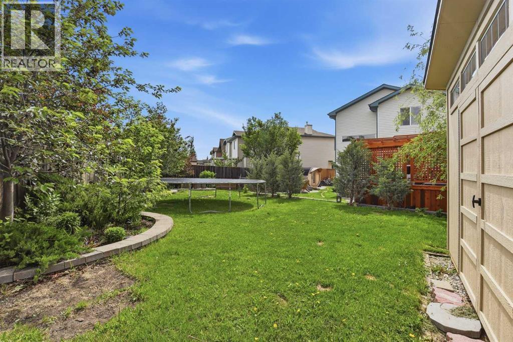 121 Canoe Square SW - 44