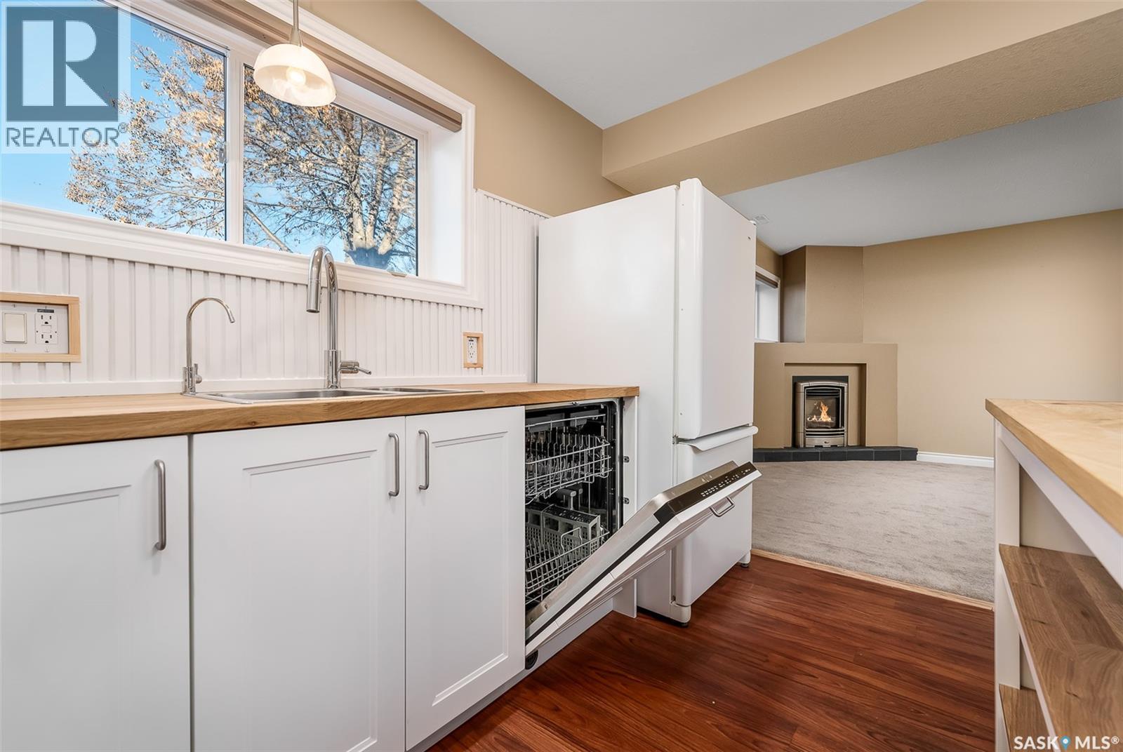 1027 Vaughan STREET - 33