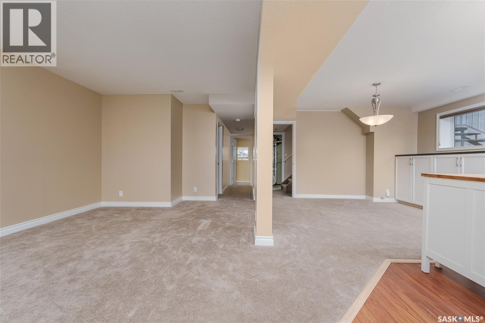 1027 Vaughan STREET - 39