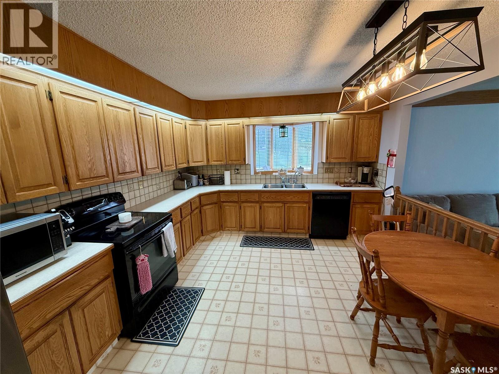 2746 Poplar PLACE E - 11