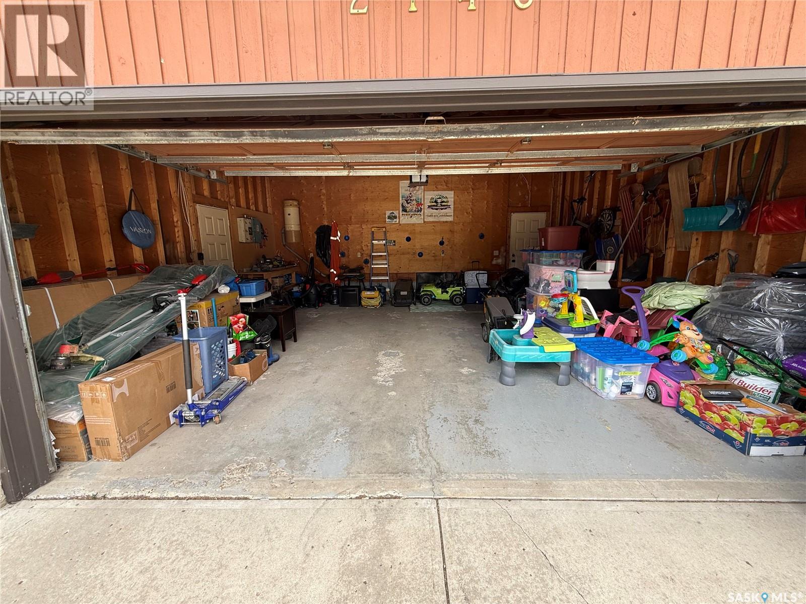 2746 Poplar PLACE E - 37