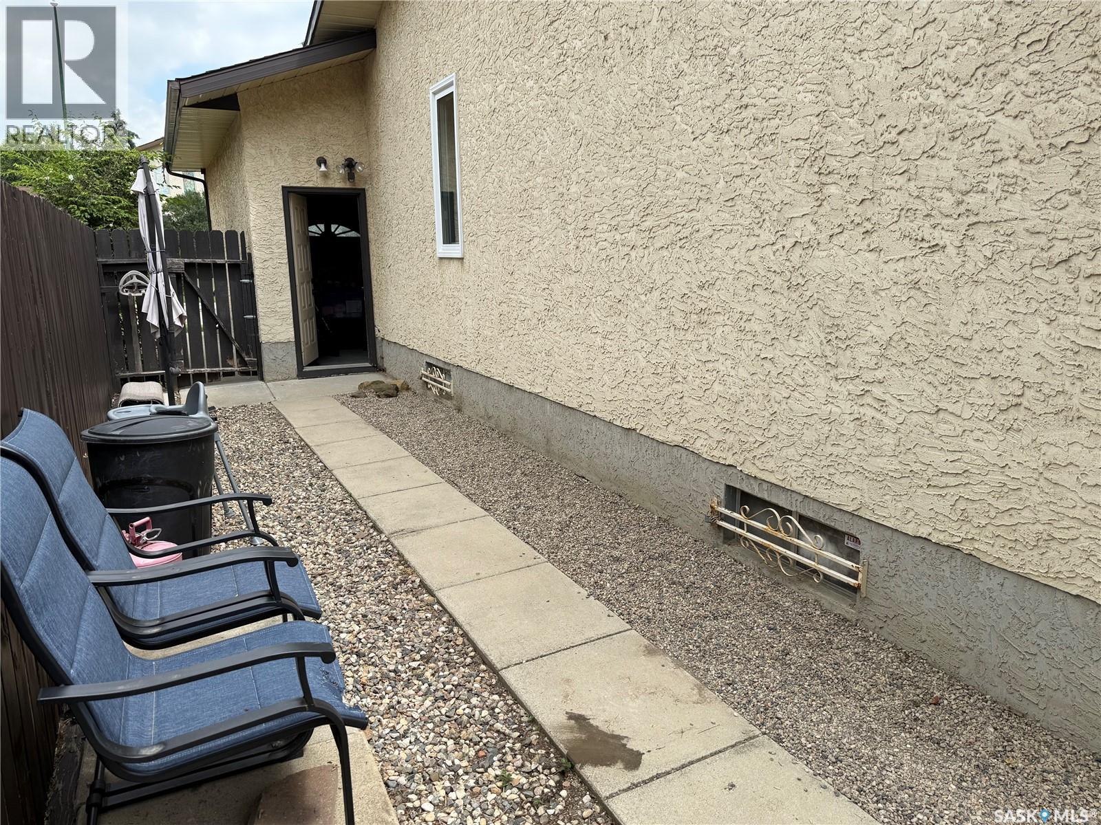 2746 Poplar PLACE E - 41