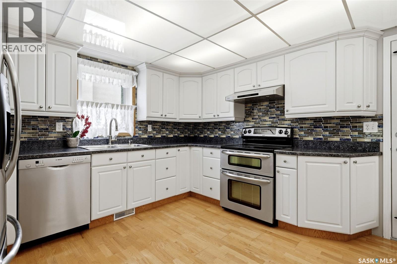 2407 Rooke PLACE - 14