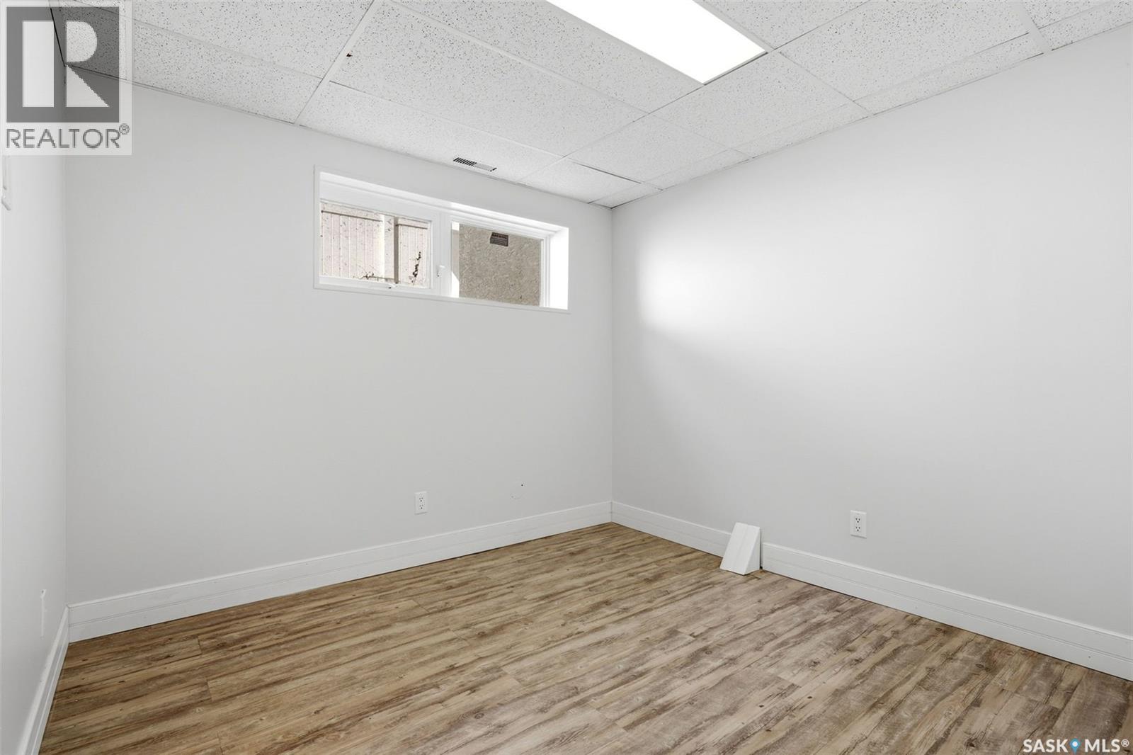 2407 Rooke PLACE - 32