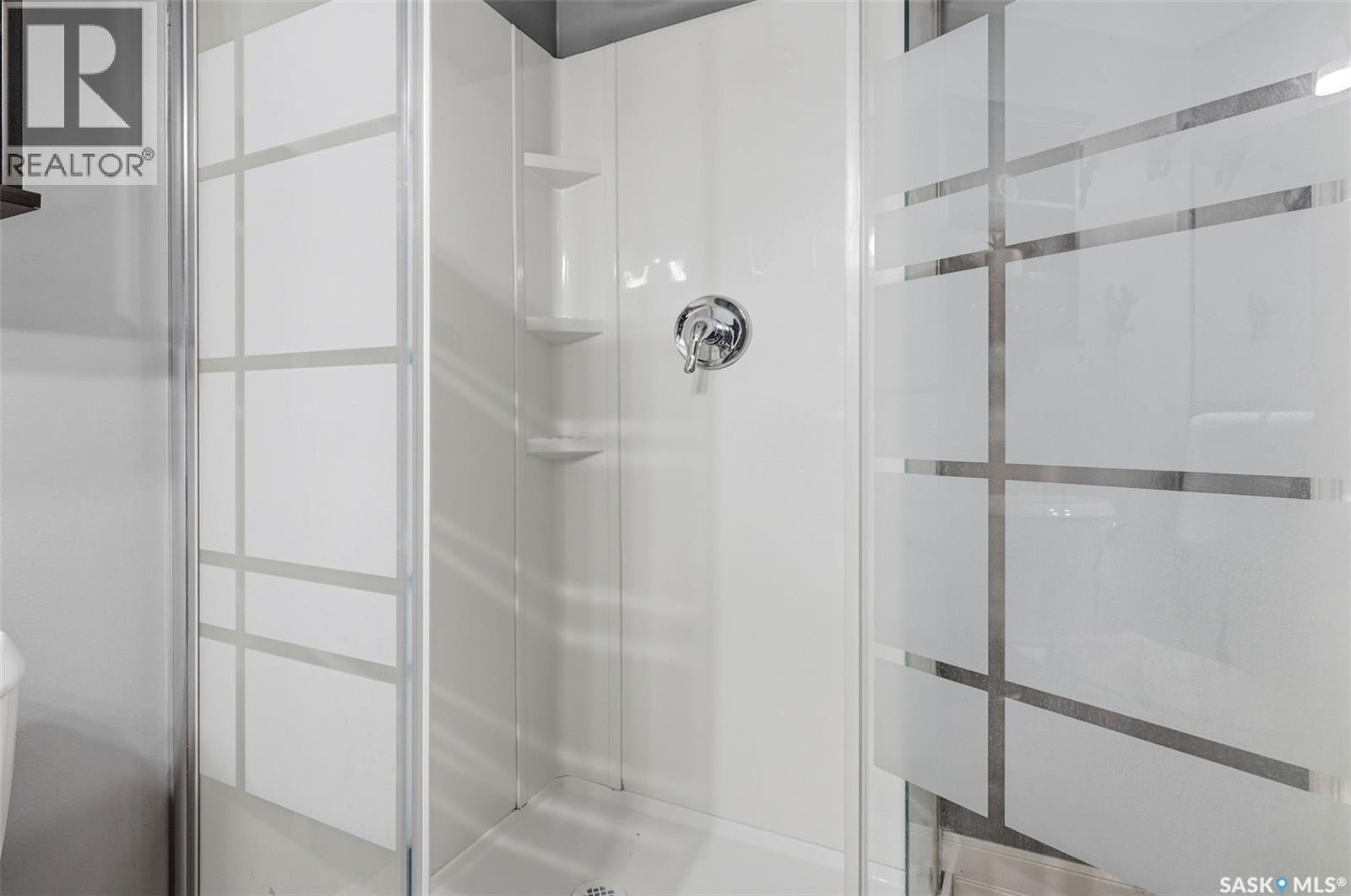 2407 Rooke PLACE - 34