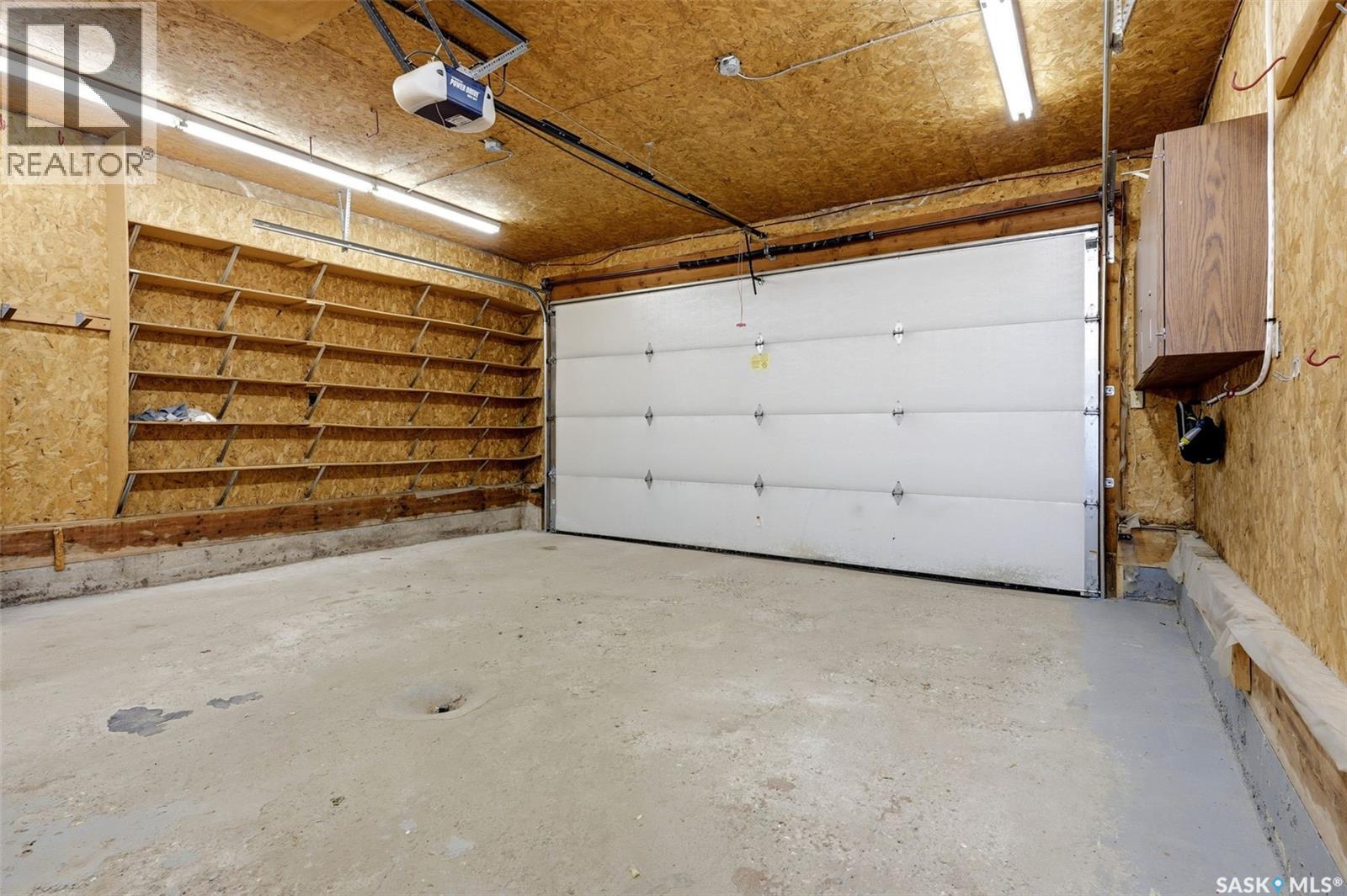2407 Rooke PLACE - 39