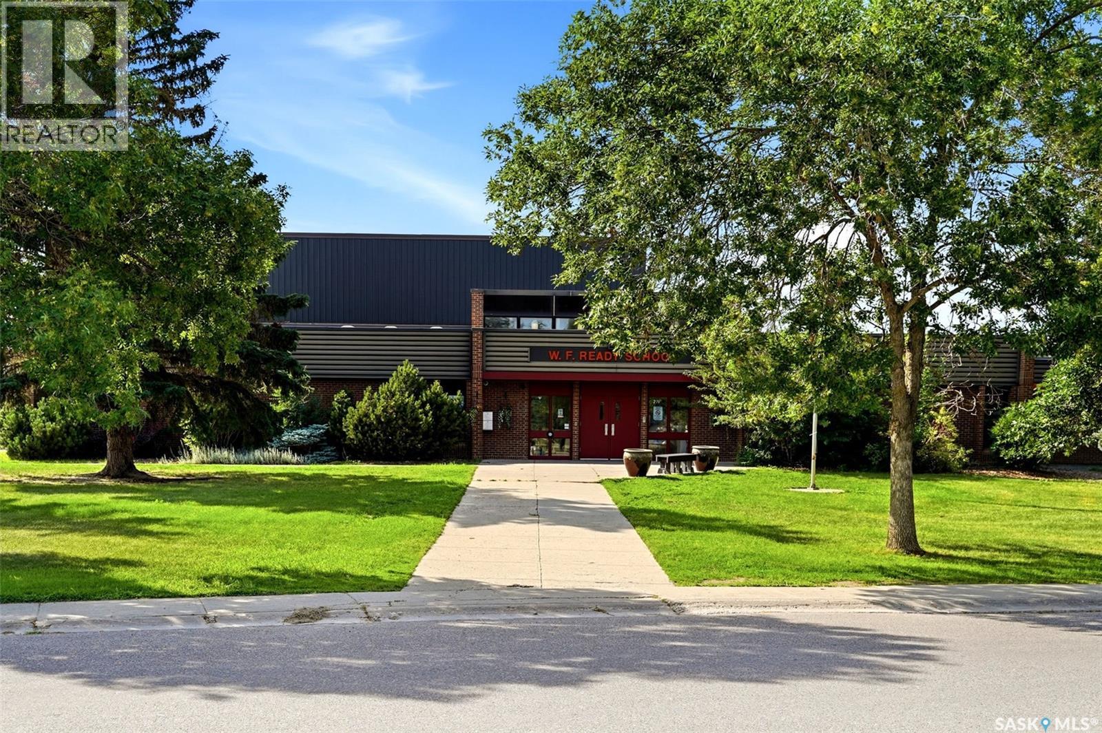 2407 Rooke PLACE - 53