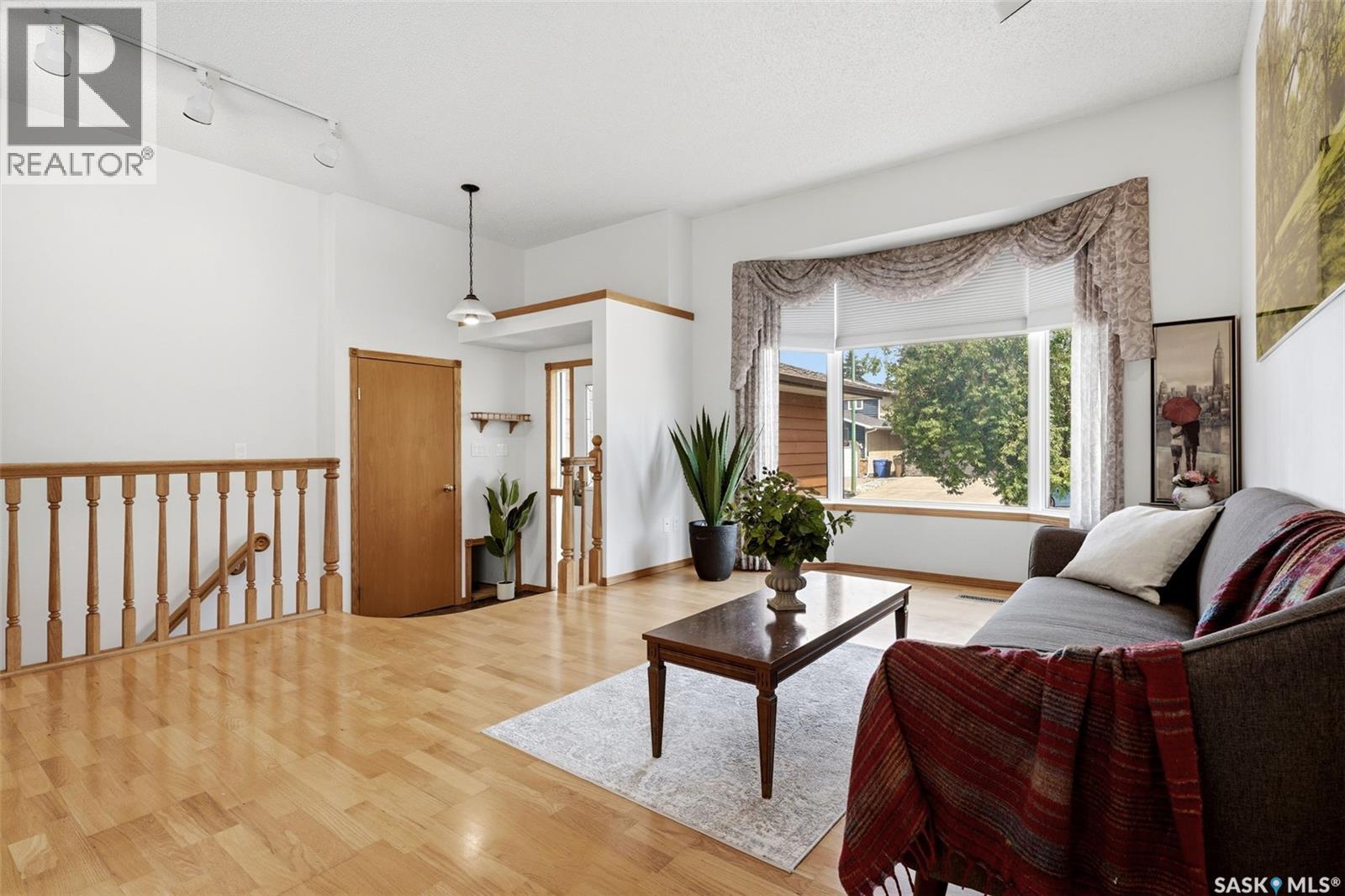 2407 Rooke PLACE - 8