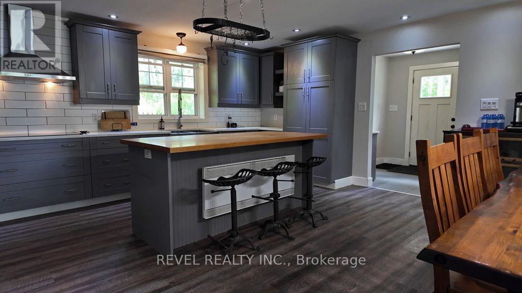 260 RACICOT ROAD - Image 17