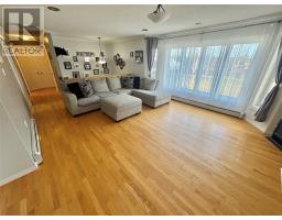 19 Gillingham Avenue thumbnail 23
