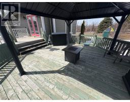 19 Gillingham Avenue thumbnail 16