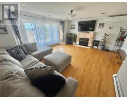 19 Gillingham Avenue thumbnail 21