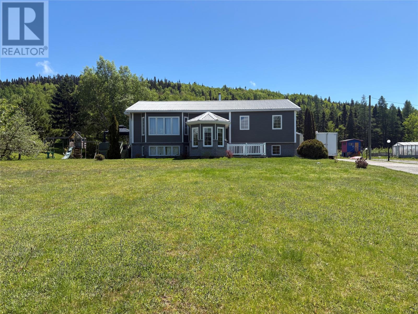 19 Gillingham Avenue - 2