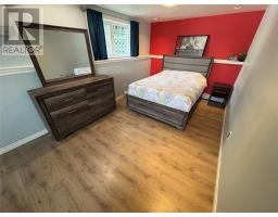 19 Gillingham Avenue thumbnail 45