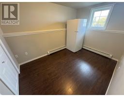 19 Gillingham Avenue thumbnail 50
