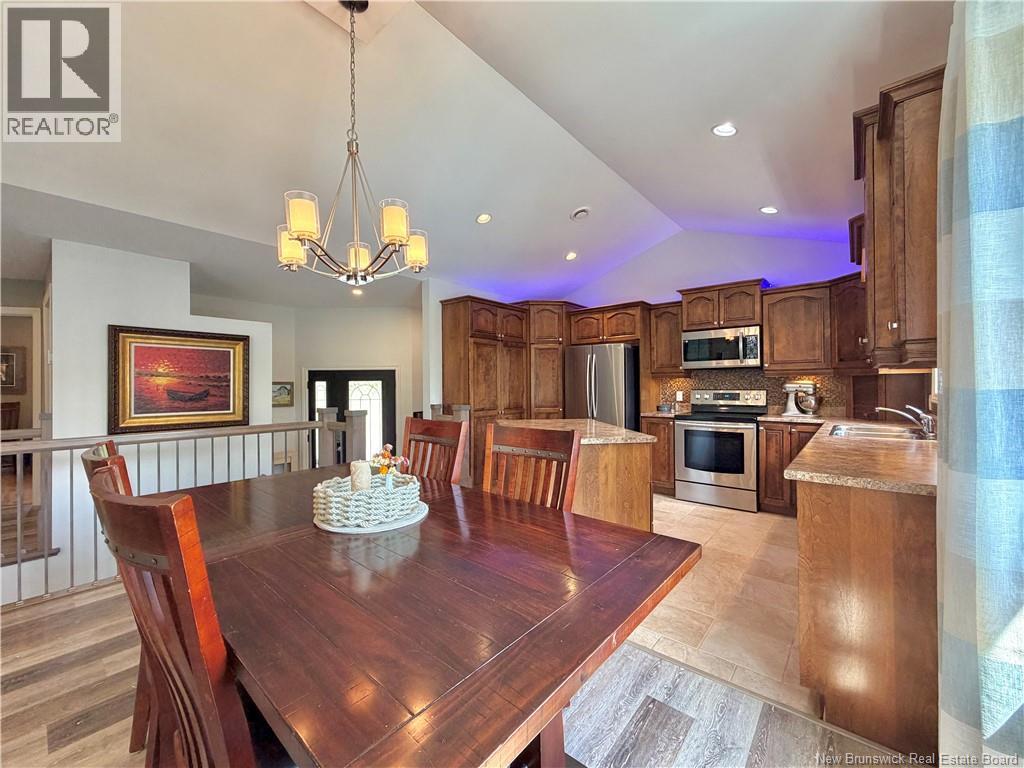 8 Milton Brae - 15