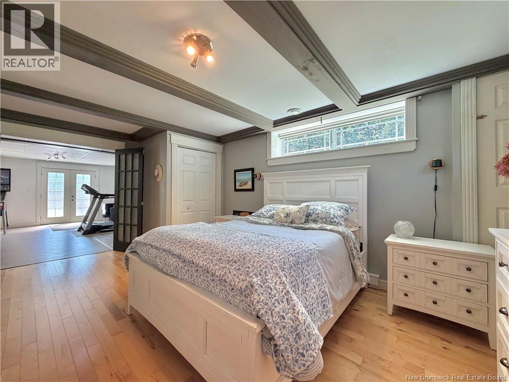 8 Milton Brae - 37