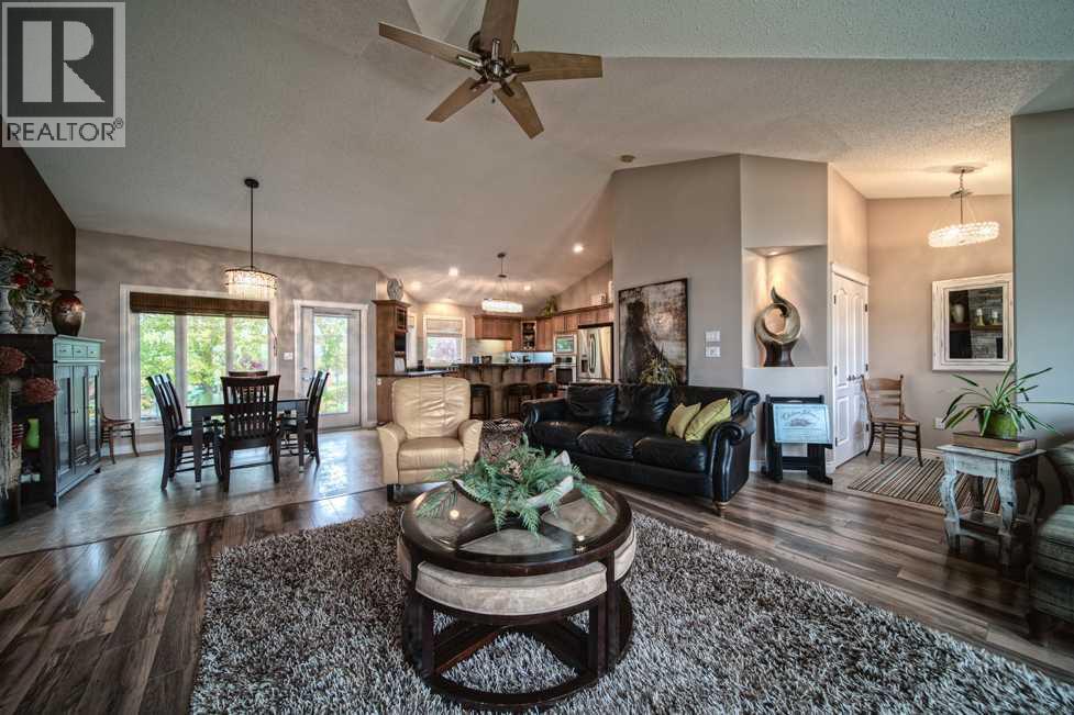451066 Rge Rd 73 - 7