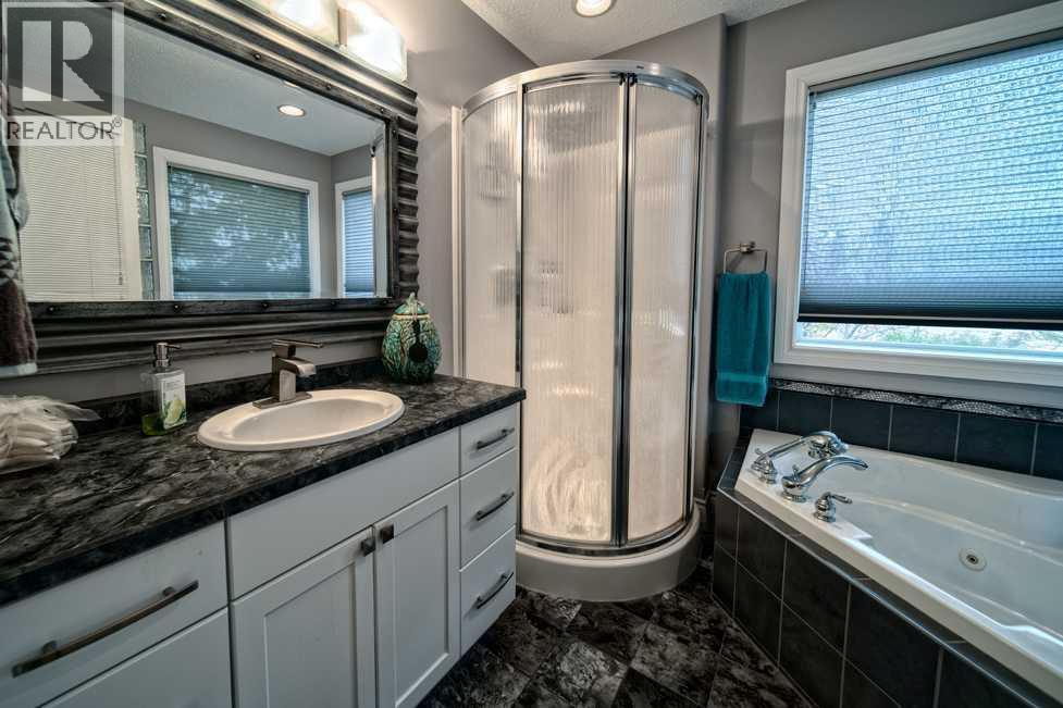 451066 Rge Rd 73 - 18