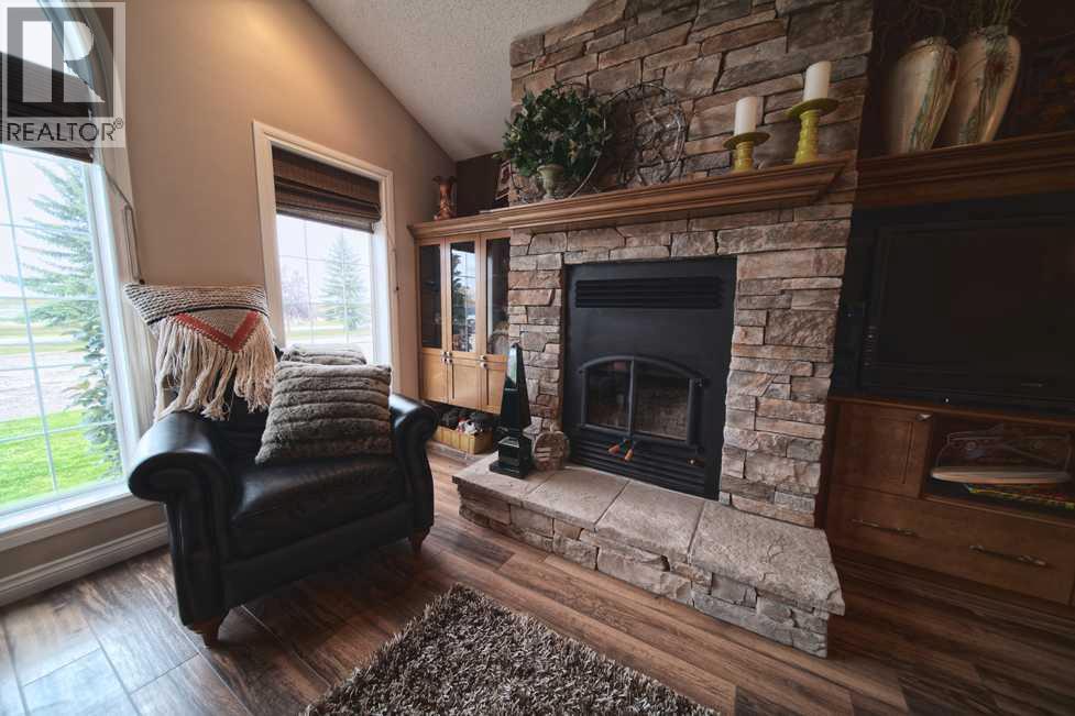 451066 Rge Rd 73 - 10