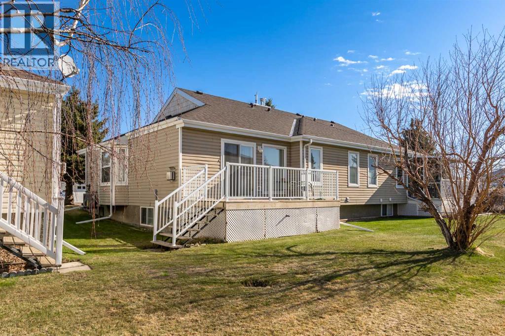 303 De Foras Close NW - 26