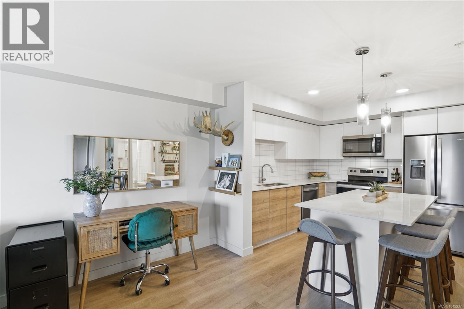 #113 4810 Cedar Ridge Pl - 9