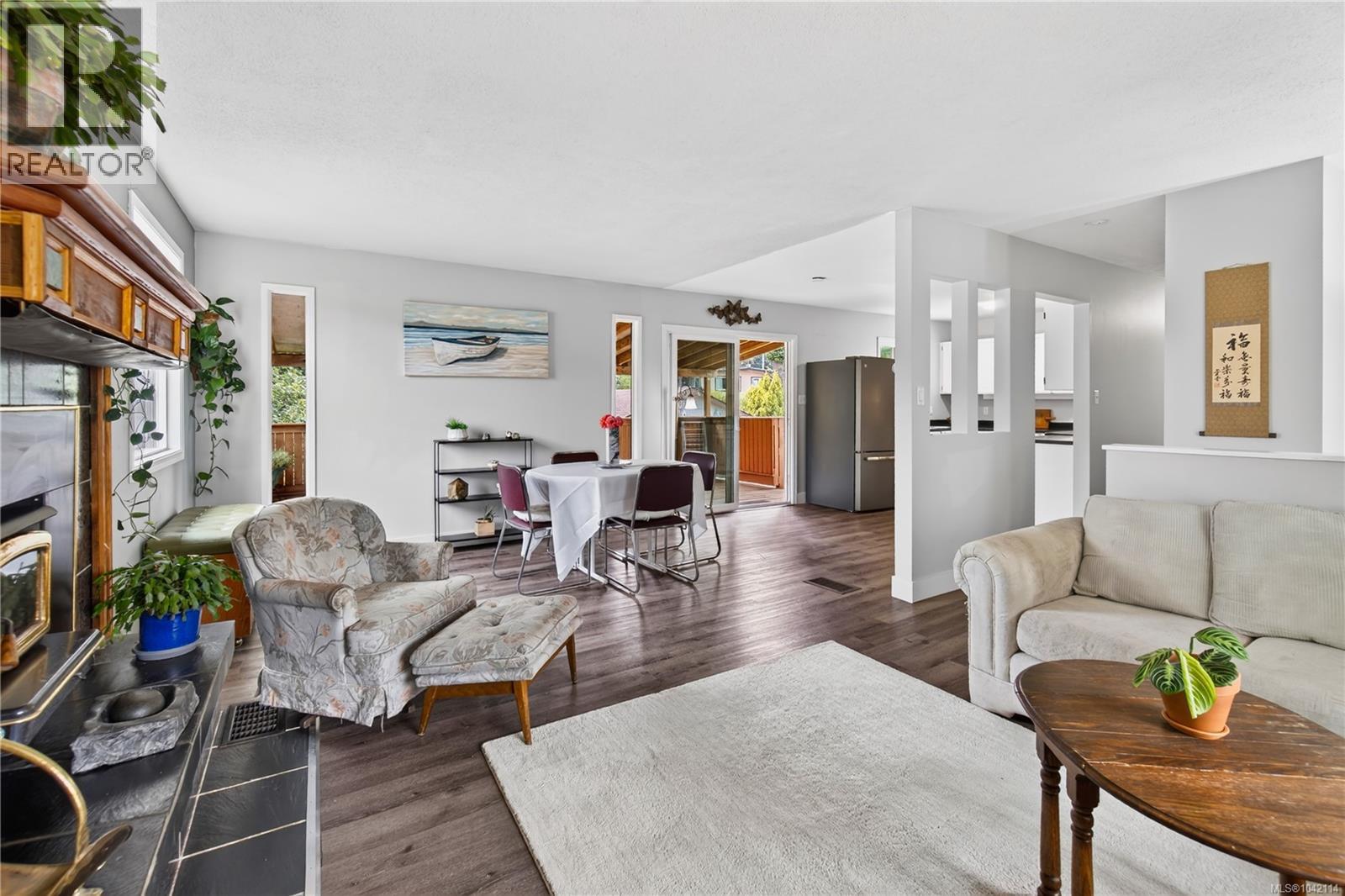 212 Kwassin Cres - 4