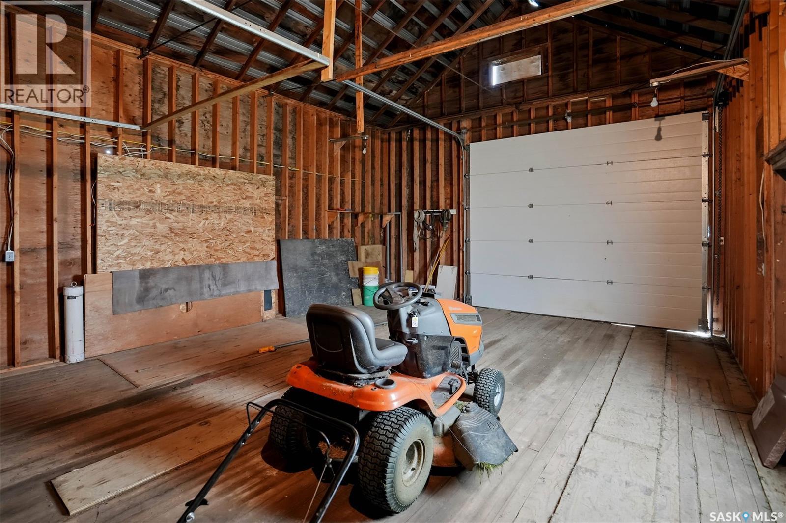 Kobelsky Acreage - Image 37