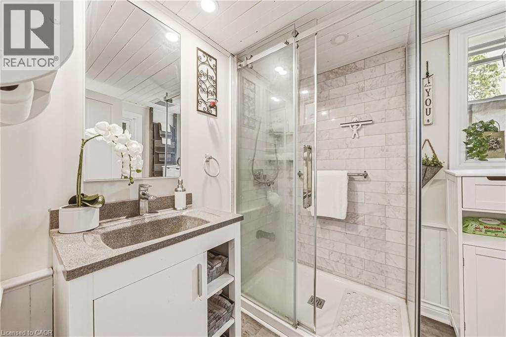 670 MOUNT PLEASANT Road - 21