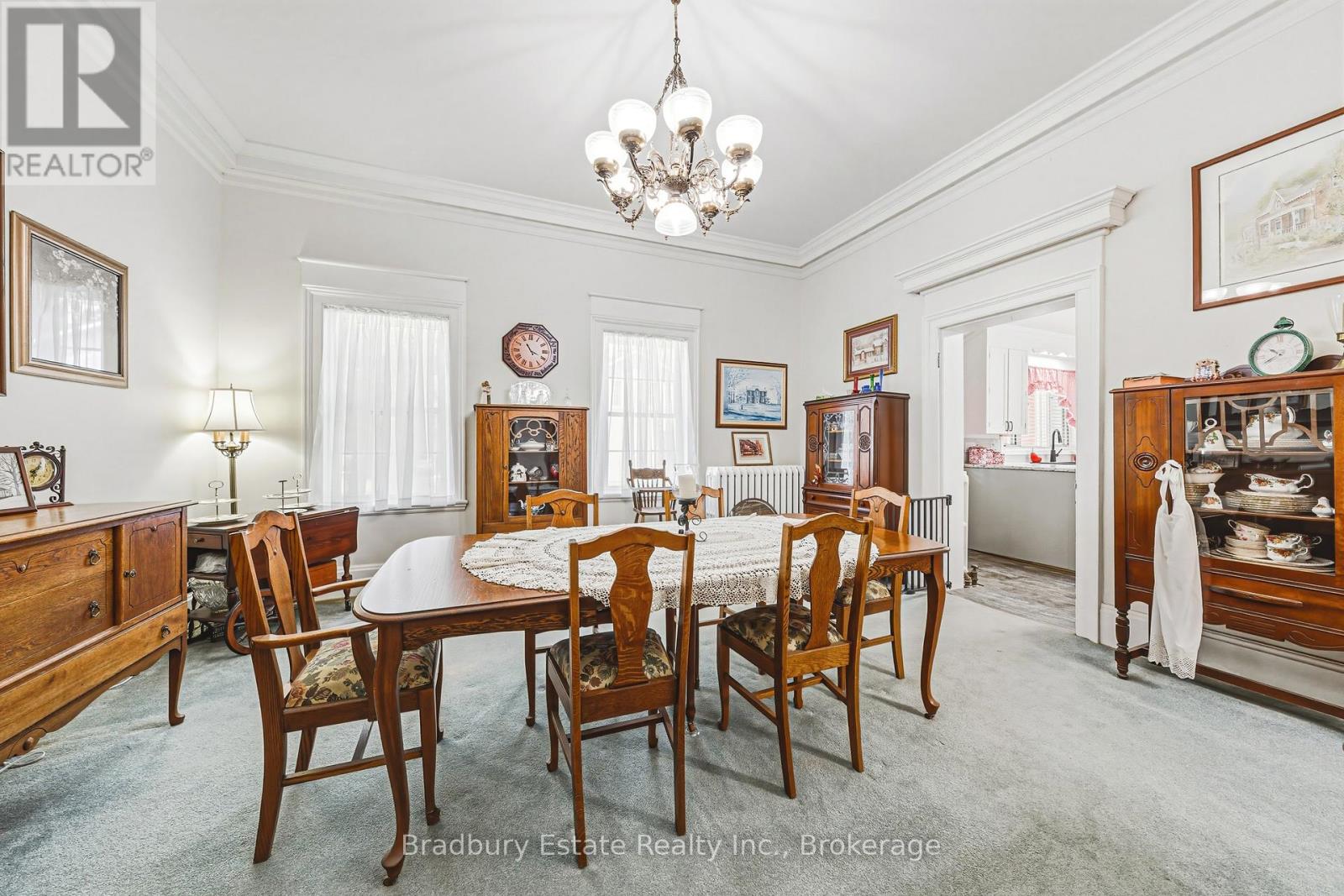 670 MOUNT PLEASANT ROAD - 10