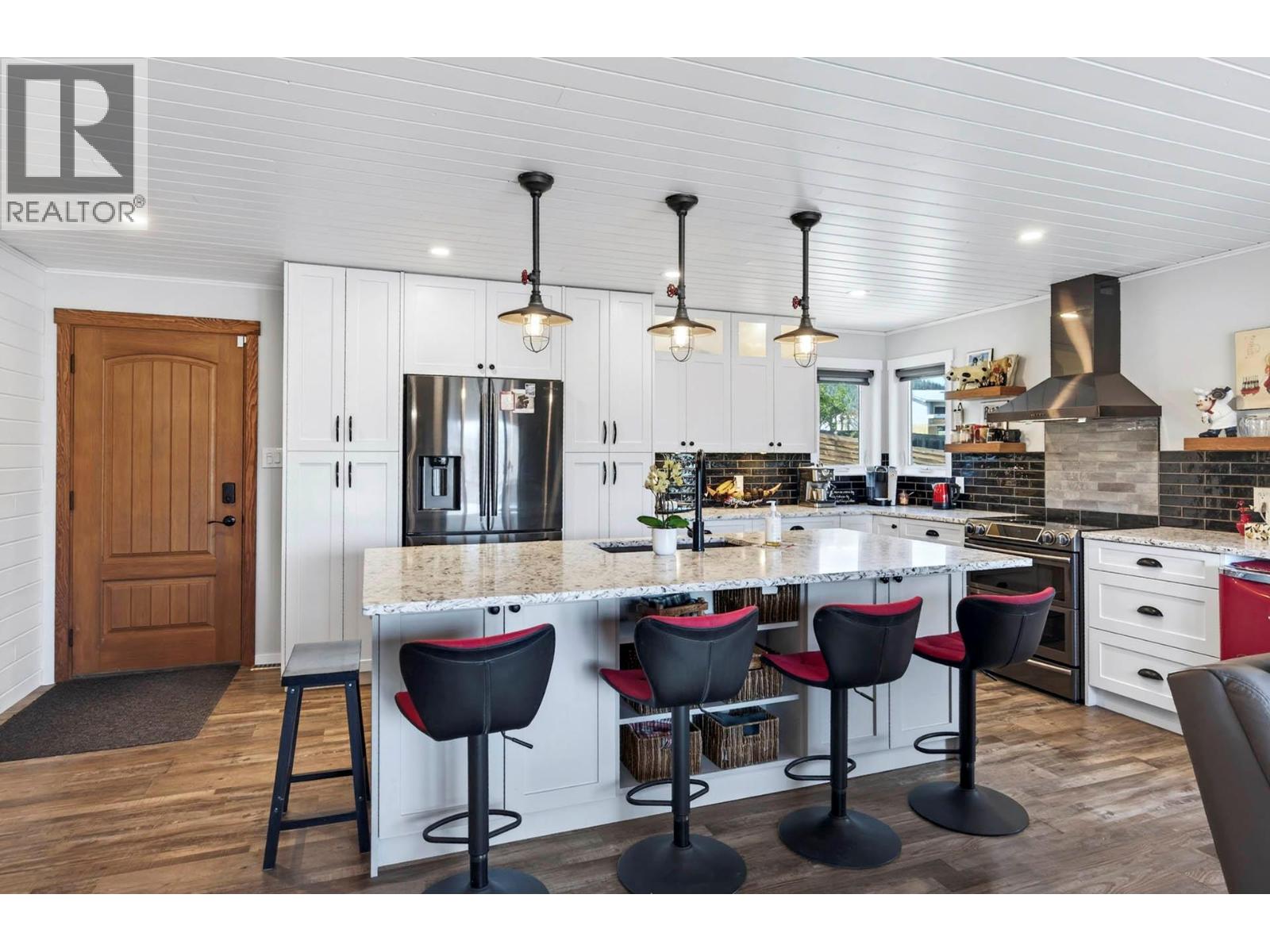 1301 FIR Avenue - 10