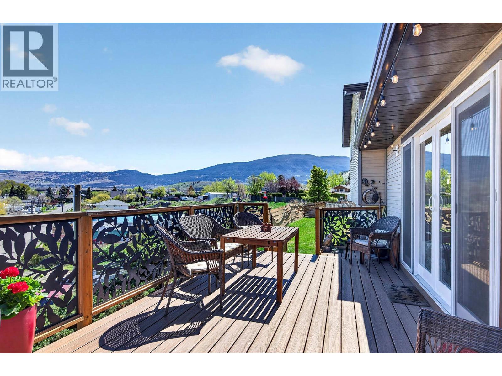 1301 FIR Avenue - 6