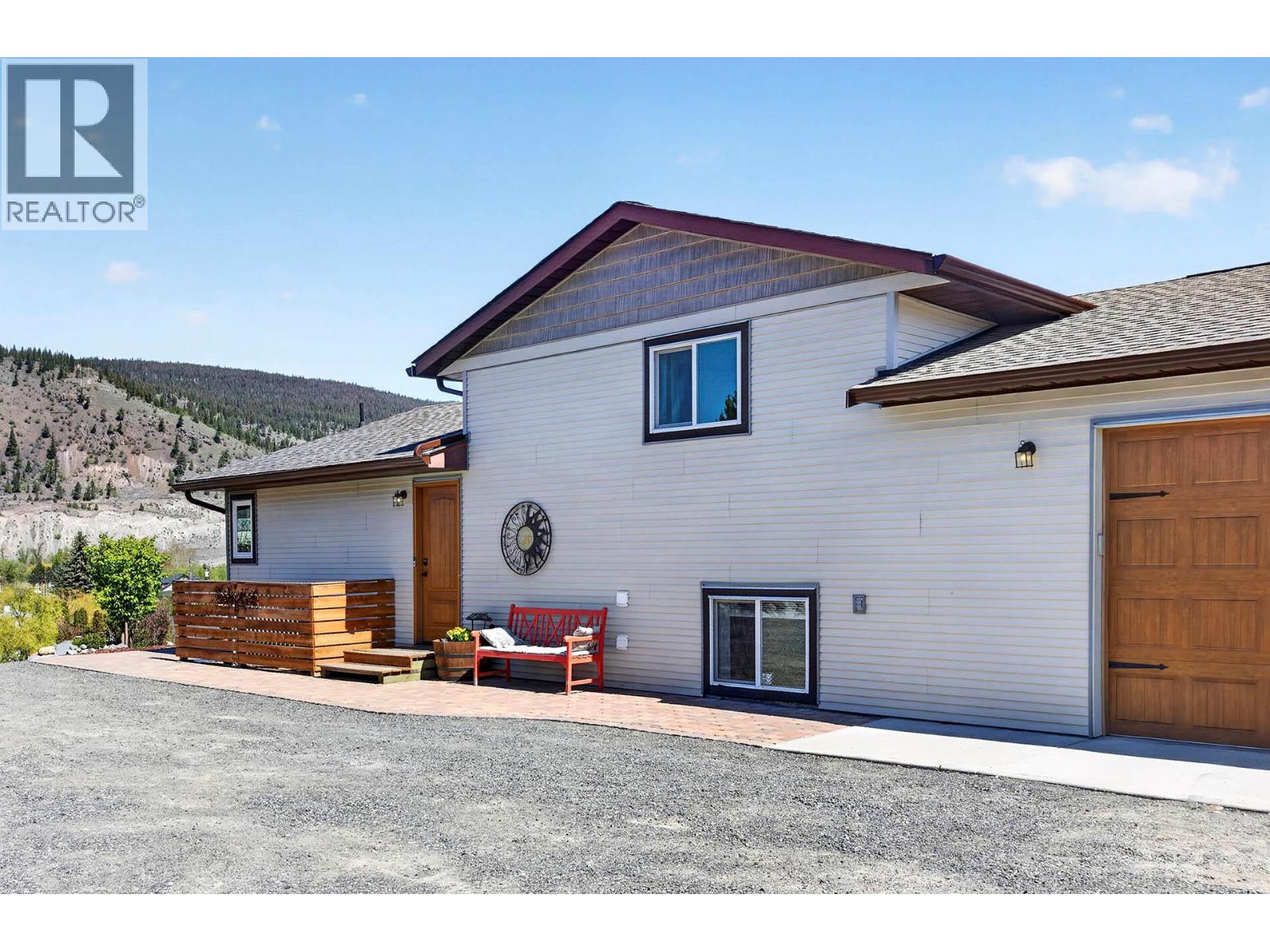 1301 FIR Avenue - 5