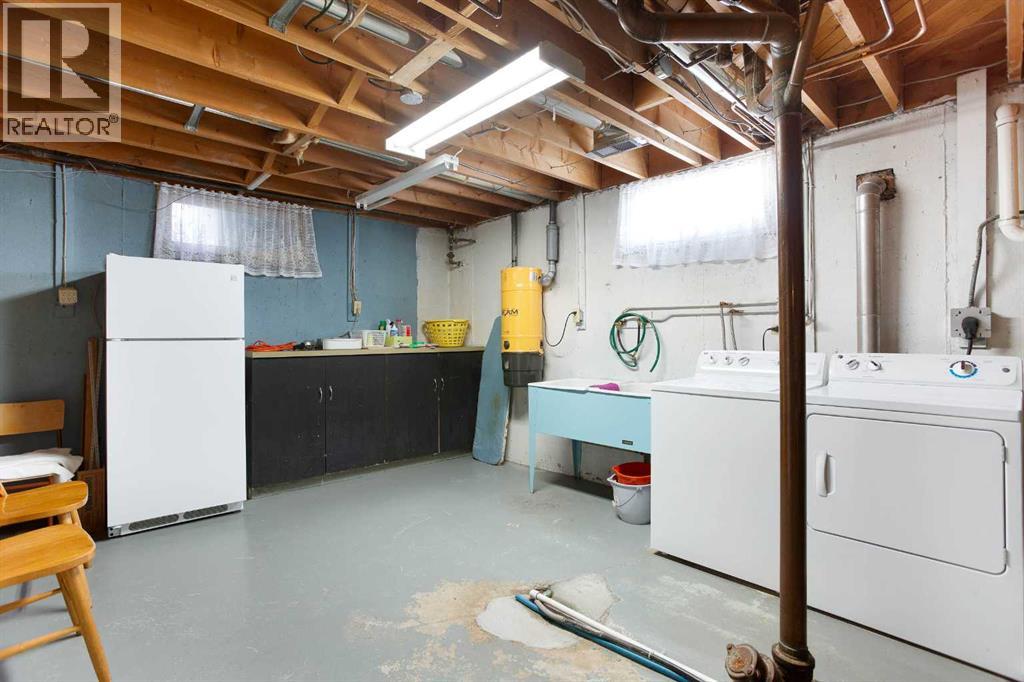 723 Seattle Drive SW - 31
