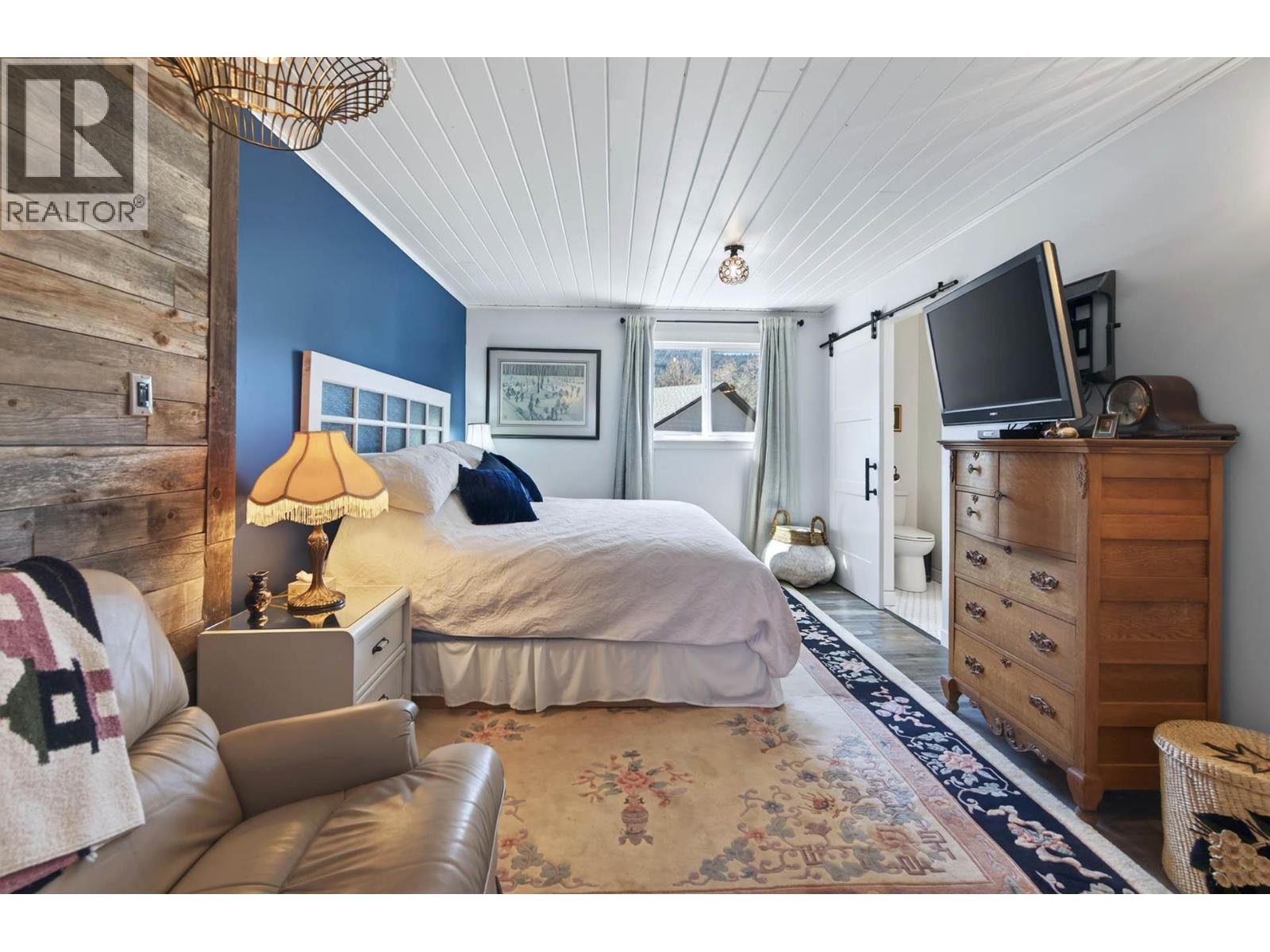1301 FIR Avenue - 17