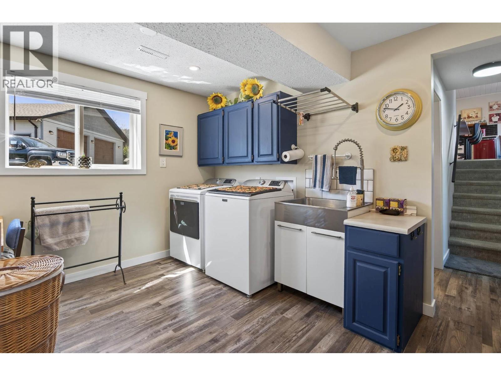 1301 FIR Avenue - 26