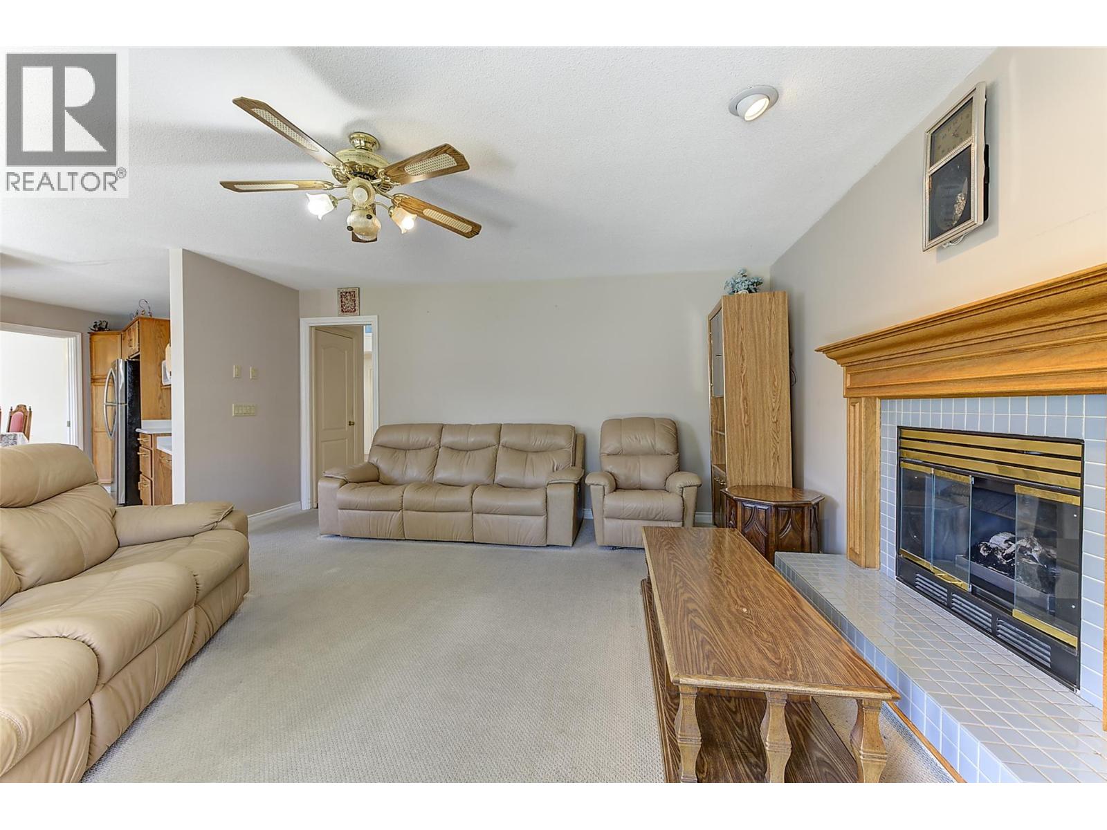 3733 Mission Springs Drive - 16