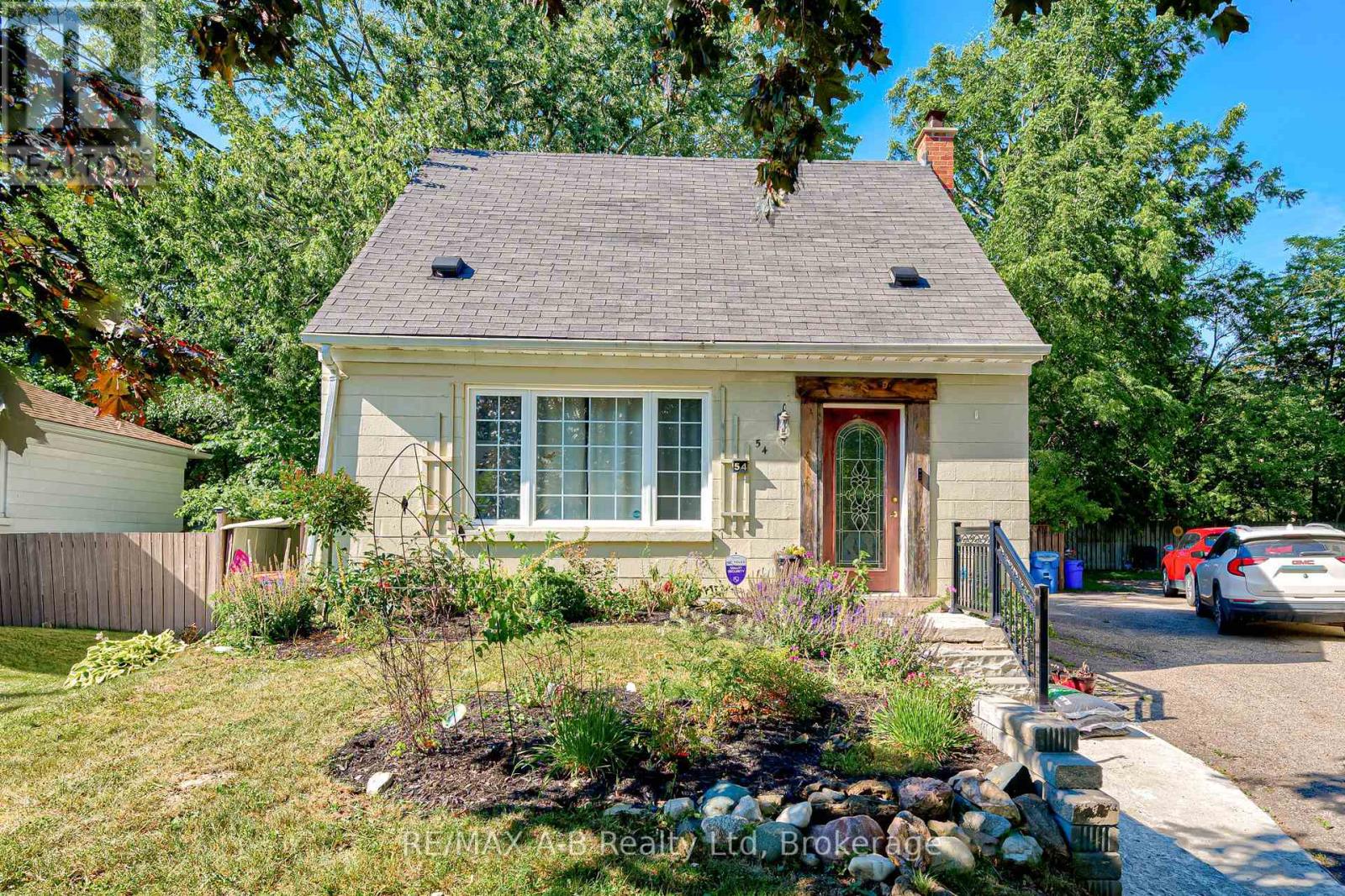 54 CORIANO STREET - 1