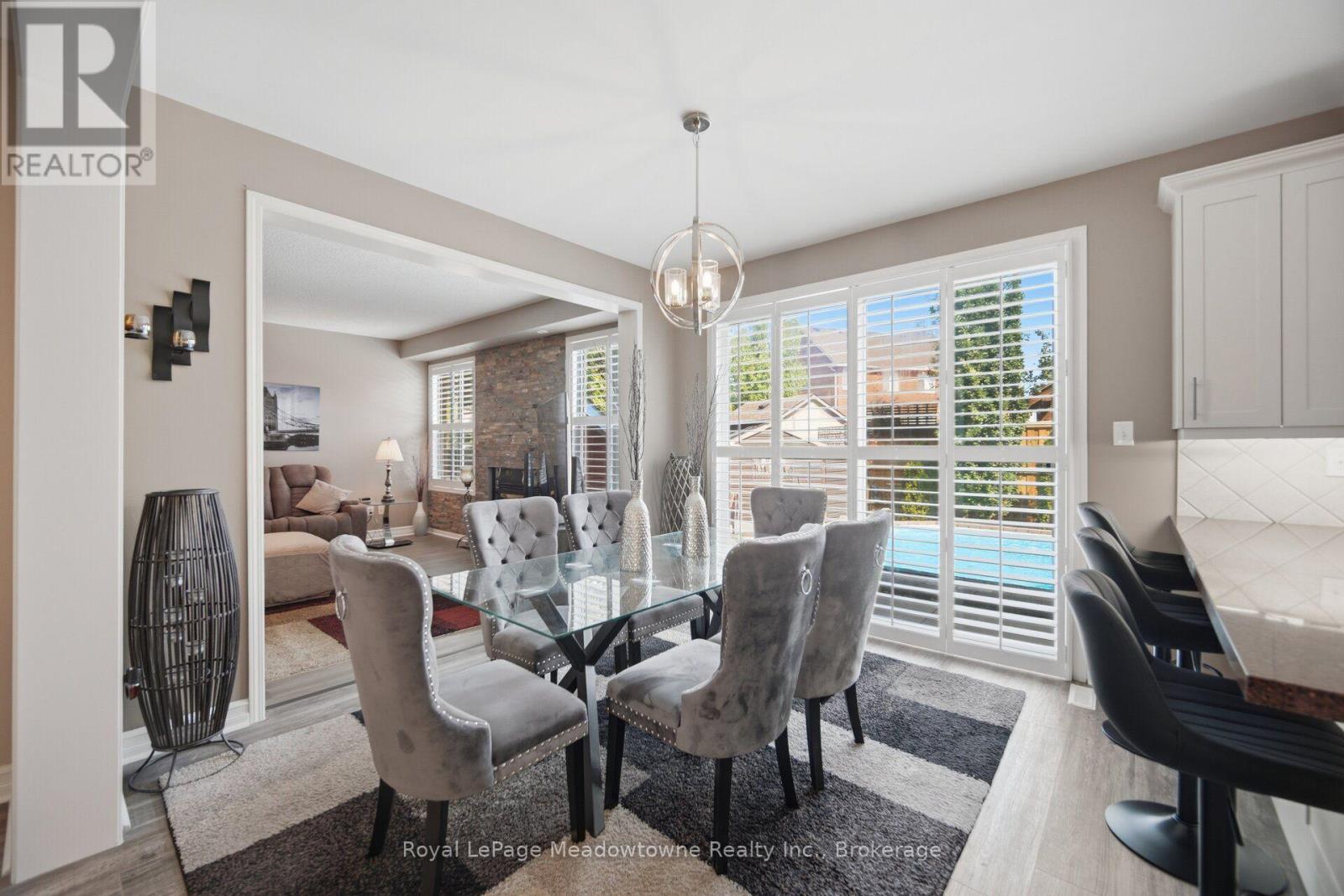 1406 HEARST BOULEVARD - 19