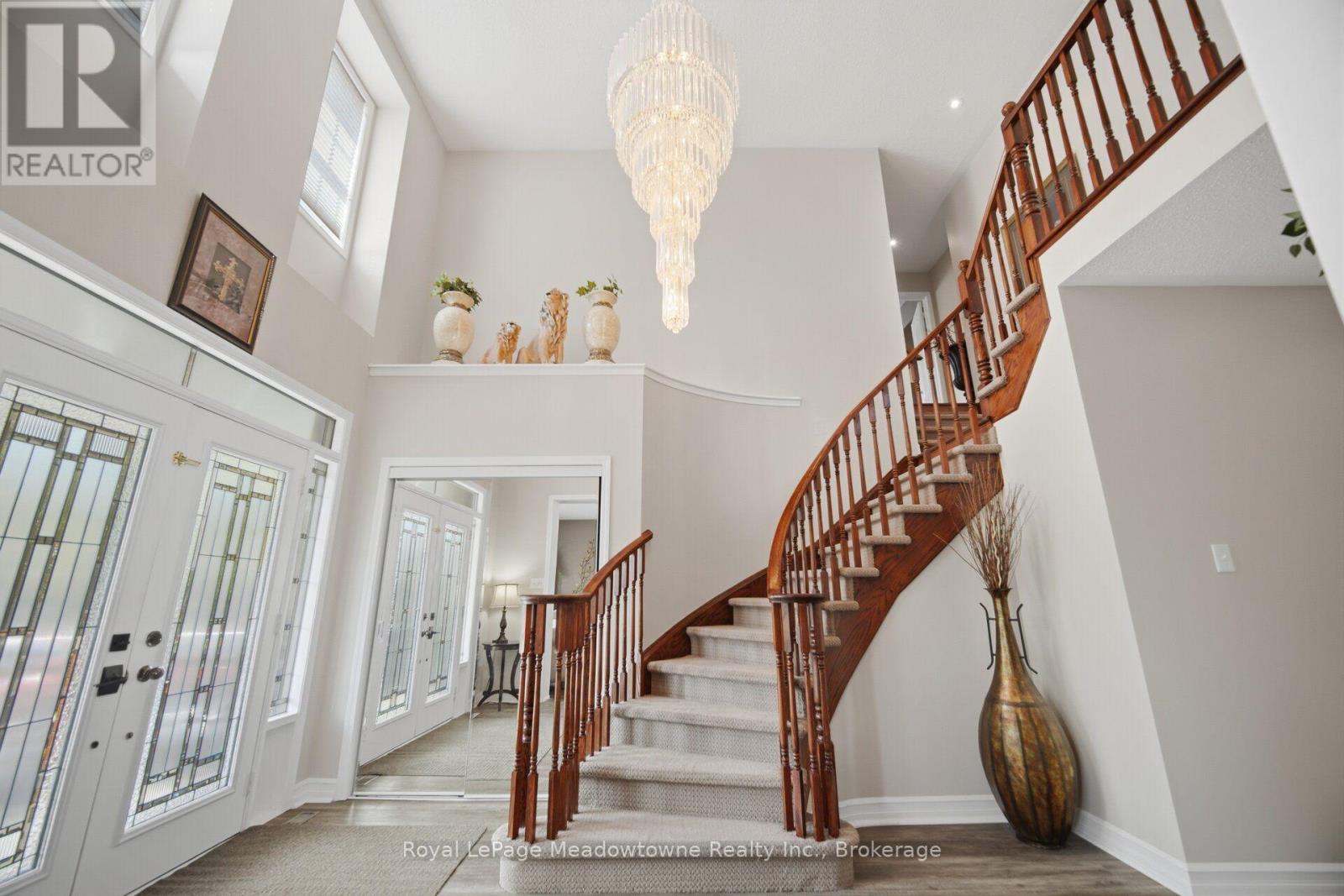 1406 HEARST BOULEVARD - 26