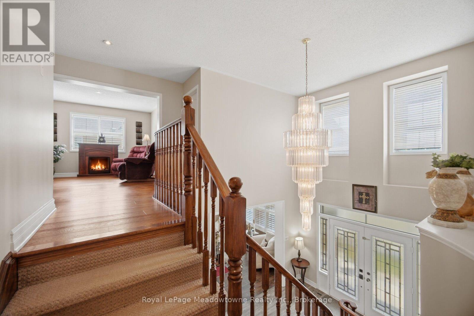 1406 HEARST BOULEVARD - 28