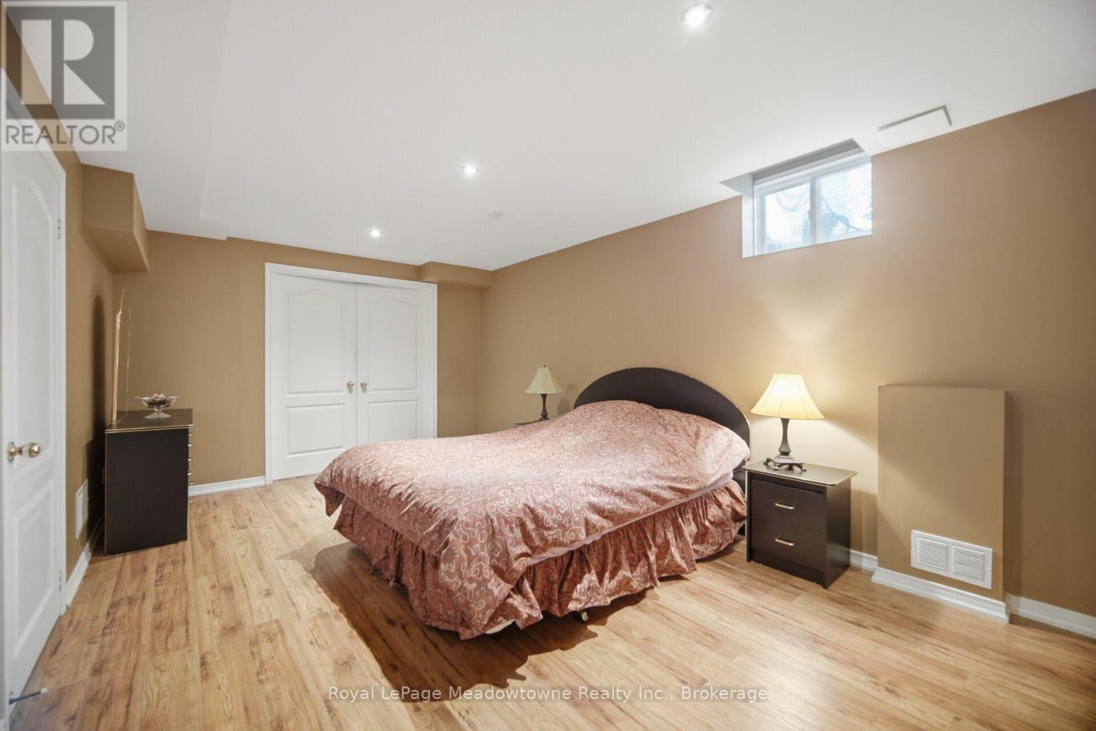 1406 HEARST BOULEVARD - 43