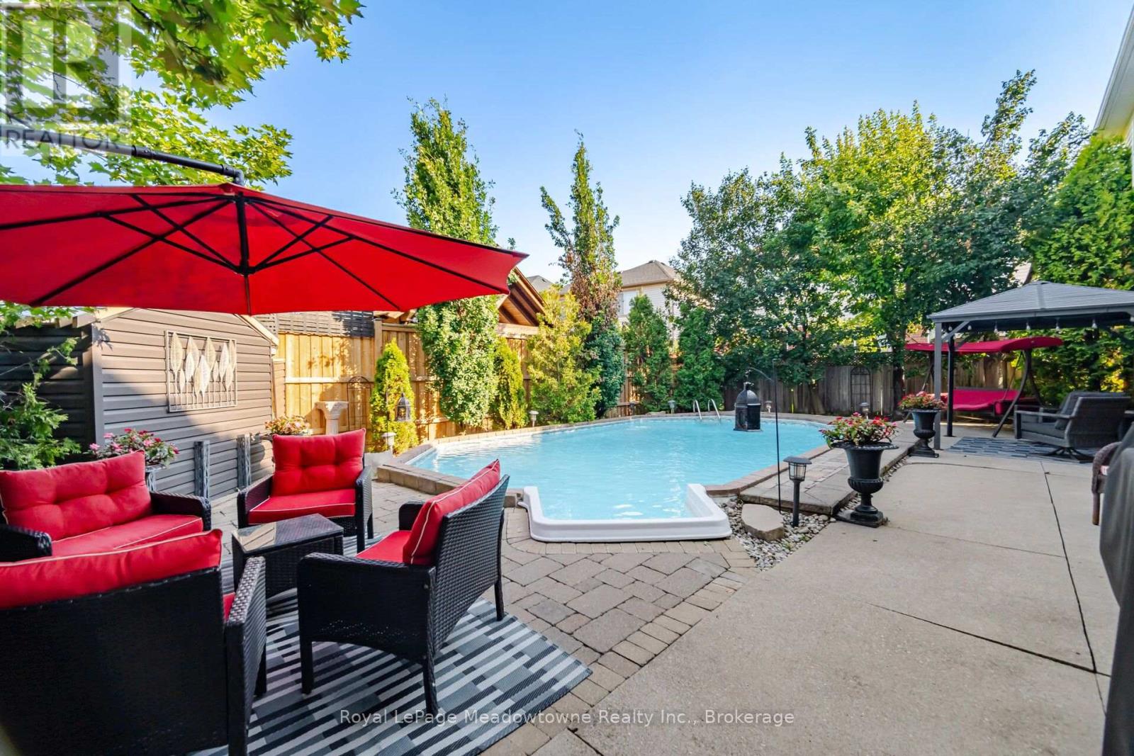 1406 HEARST BOULEVARD - 48